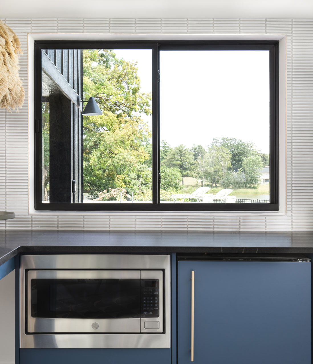 Marvin-Essential-Glider-Window