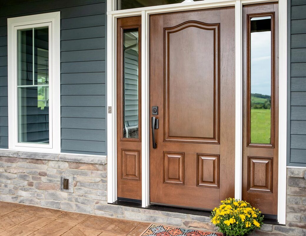 Signet-003-hazelnut-mahogany-e1702407222459